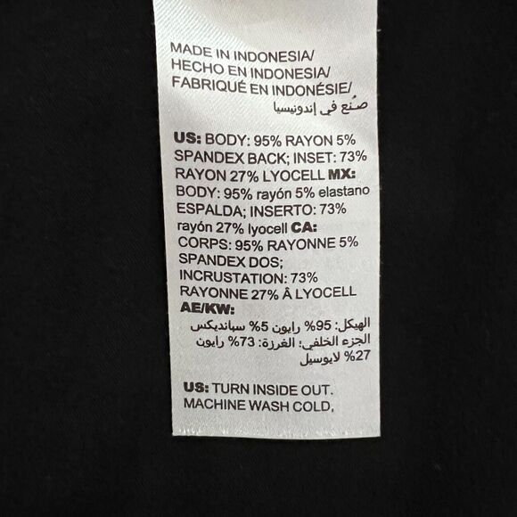 Chicos Shirt Womens Small Petite Black White Split Back Updated Basic Minimalist - Picture 7 of 7